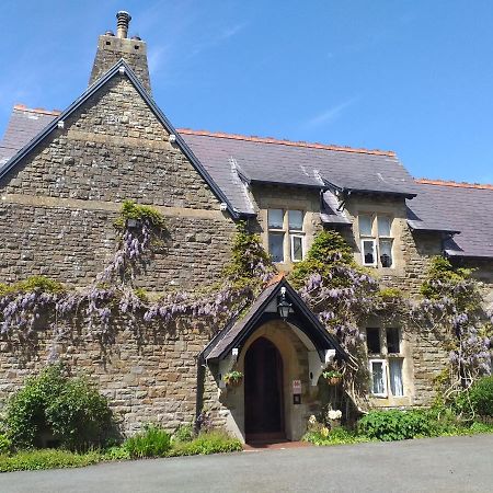 St David'S Guesthouse Haverfordwest Exteriör bild