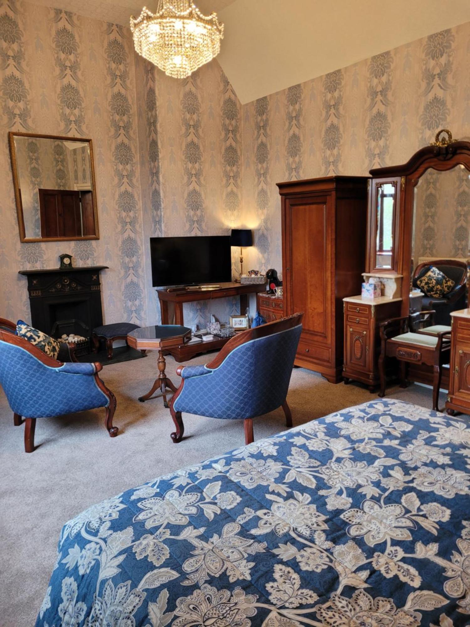 St David'S Guesthouse Haverfordwest Exteriör bild