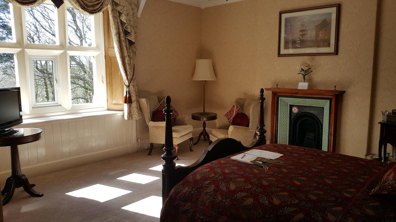St David'S Guesthouse Haverfordwest Exteriör bild