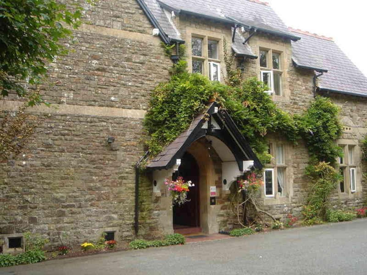 St David'S Guesthouse Haverfordwest Exteriör bild